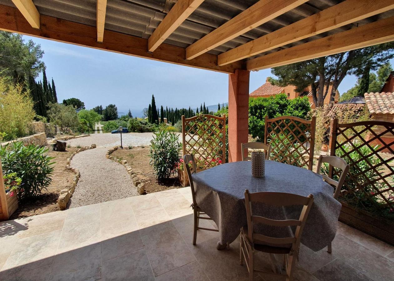 Vila Terres Du Baguier Ceyreste Exteriér fotografie